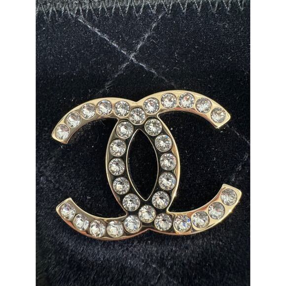 Chanel 23M Black Velvet Crystal CC Logo Hotel Mule Slide Slip On Flat Sandal 40 - Picture 5 of 16